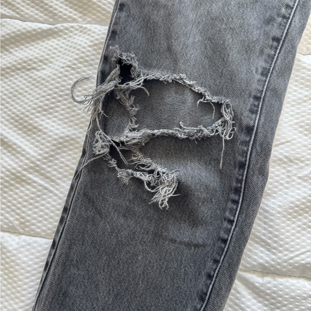 Garage Ripped Jeans - Picture 5 of 8